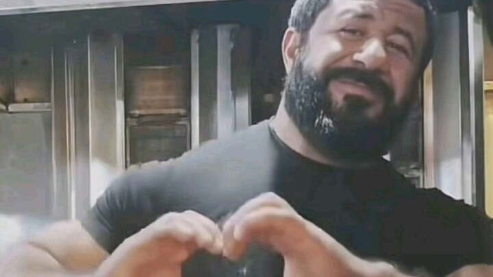 What’s the “Grilled Meat Uncle” dance that’s going viral online?