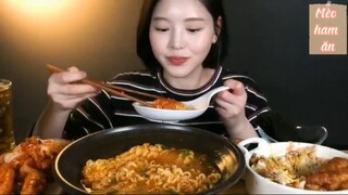 2 gói mì Jin Ramen, cơm gà mayo, kimchi ăn kèm 4 #amthuc