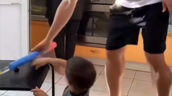 👶🏻: I agree to donate.