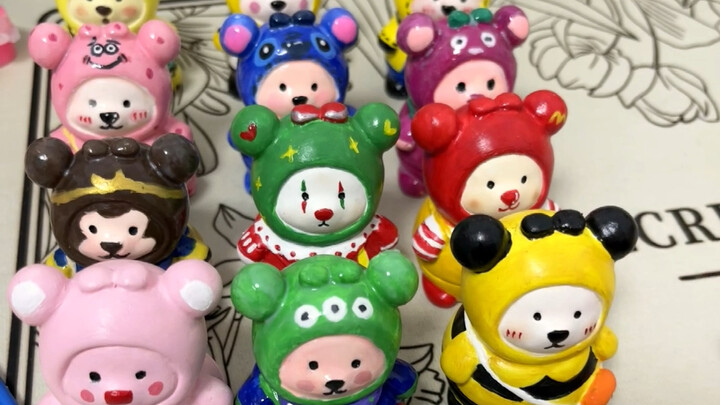 Cuối cùng cũng vẽ xong hết những con búp bê thạch cao này rồi!