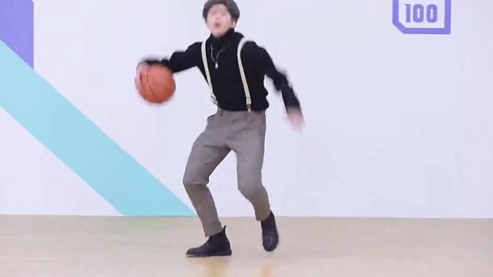 Cai Xukun's original basketball playing video without special effects