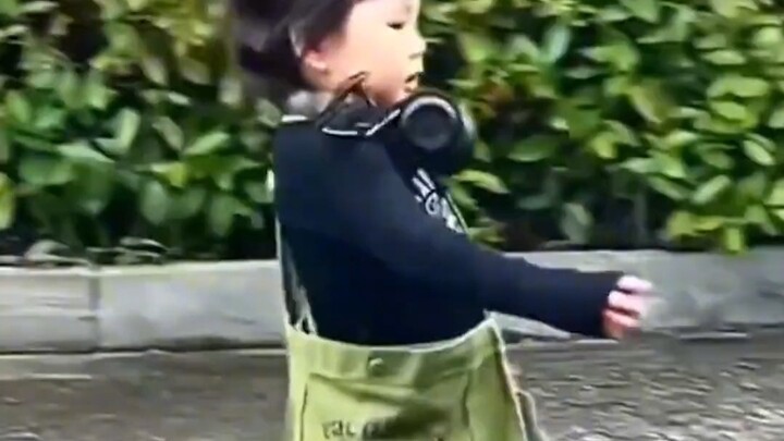 Yao Yi Yao benar-benar seperti anak malaikat～