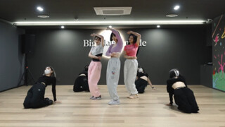 ناعم كالدوف! تم الكشف عن نسخة غرفة التدريب لأغنية VIVIZ "BOP BOP"! من الذي استمتع مرة أخرى برقصة الس