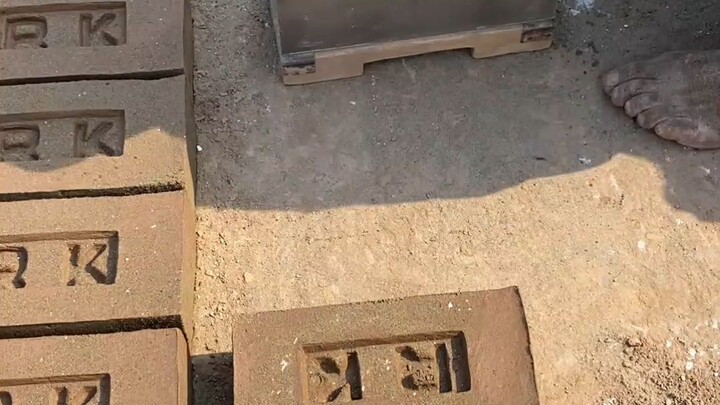 Amazing Traditional Clay Brick Making Process | Skillful Brick Making Craftsmanship