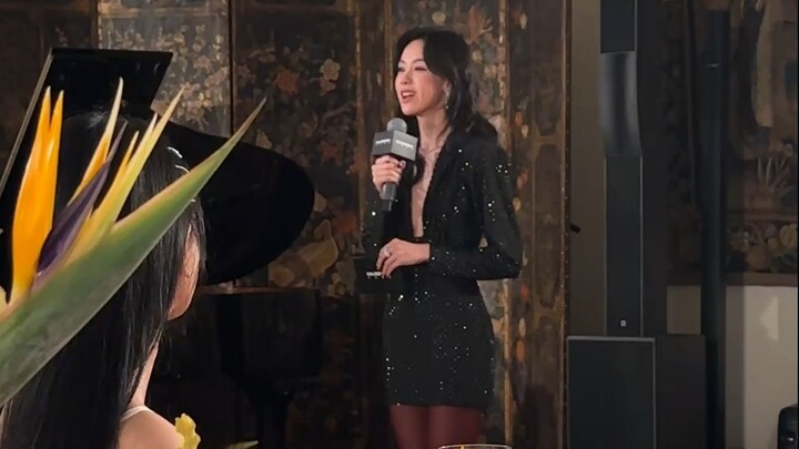 Trần Đô Linh tại dạ tiệc của Đại sứ quán Ý