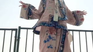 皇宫外头很流行叫什么ABCD的歌？💅