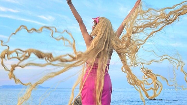 Macho men hate hip skirts, even if they are Barbie pink