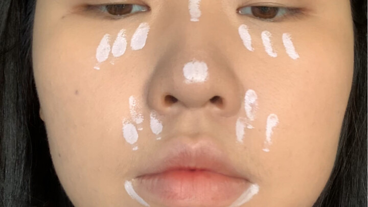 أنا فقط أغيّر مظهري عندما أخرج من المنزل...