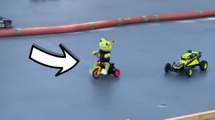 【かまぼこ88/Subtitles】Claw machine toy tricycle modified Tamiya RC remote control