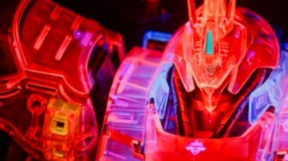 Venue limited 3D mechanical transparent Sazabi
