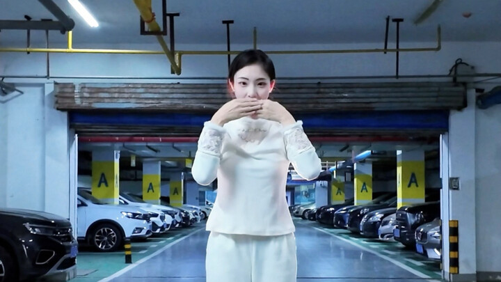 Let’s do the “learning to walk in Handan” thing again～