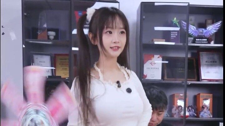 Phiên thưởng thức trọn vẹn của Tiểu Sư Muội