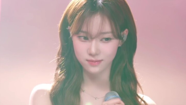 Kim Minkyung's live versions of "I'm Unhappy," "London," "Confetti," and "Daytime Farewell" have bee