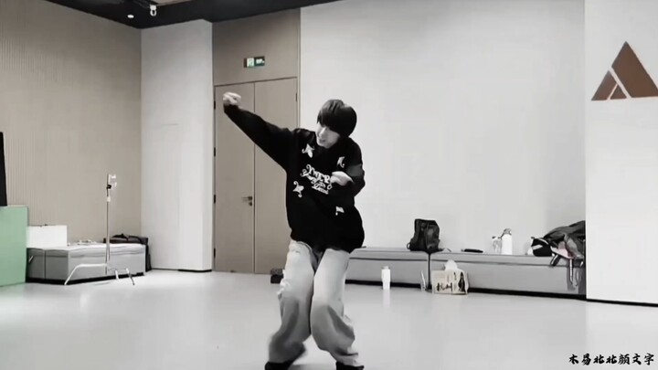 【Yang Bowen | Dance】I effortlessly nail the feeling of dance