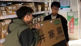 妈！你好歹顾一下我的死活呢！