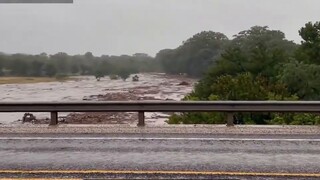 Like a tsunami! Full record of the deadly flood process in Texas, the disaster has caused 83 deaths 