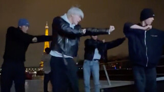 كل مجتمع الكيبوب في كوريا يشارك في التحدي الثالث لكاى من NCT لأغنية Rover (نكت/وانوس يو هوان شيو/بي 