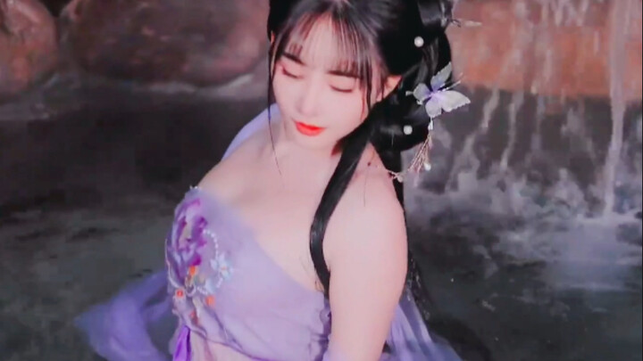 【出水芙蓉】这样的奴家，还拿捏不了你吗？我的小主人