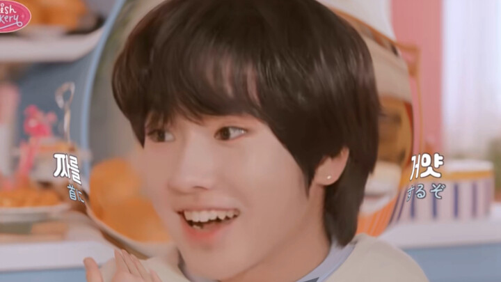 Thành viên nhỏ tuổi nhất thứ tư của NCT, giọng trầm hơn Park Ji-sung, khí chất mạnh mẽ hơn Lee Kye-c