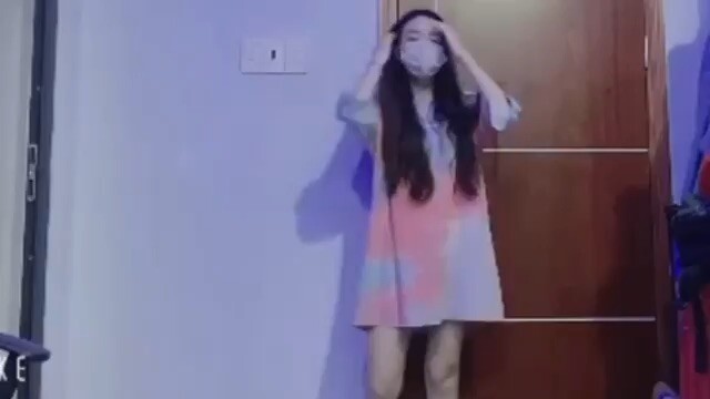 mọi người cùng lắc lư nào