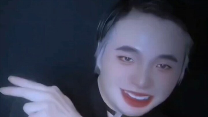 Pernah lihat anak anjing imut berubah jadi anjing besar garang?