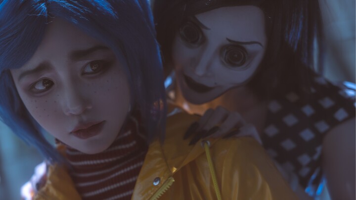 Ini bayangan masa kecilmu ya…. Cosplay “Karakter Ibu Hantu” di acara komik dan game CICF!!