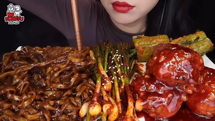 Cre: thái độ, thích hương, phúc đồng phục, mukbang hongyu