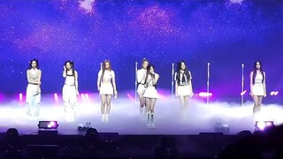 babymonster                     "stuck in the middle" full performance in Taipei