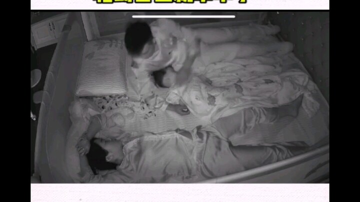 When the wife checked the surveillance footage and saw this scene, she acted too hastily!