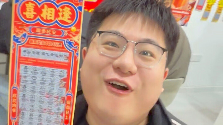 Saya memesan seluruh lotere gores dari satu toko sekaligus