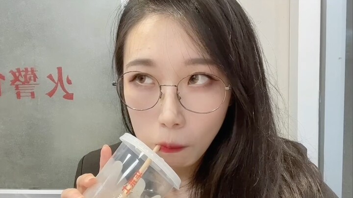 The Old Drunkard’s Intent Is Not in the Wine