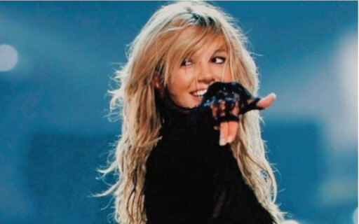 Britney เต้นได้สุขภาพดีและอยู่ในสภาพที่น่าทึ่ง! "เปลี่ยนใจ (ไม่มีทะเลคอร์เตส)" บริทนีย์สเปียร์
