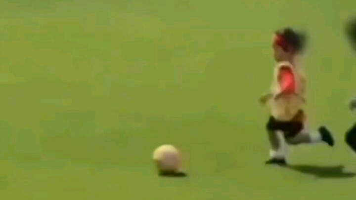 Setelah menonton, saya merasa masa depan tim nasional sepak bola putri Tiongkok sangat menjanjikan