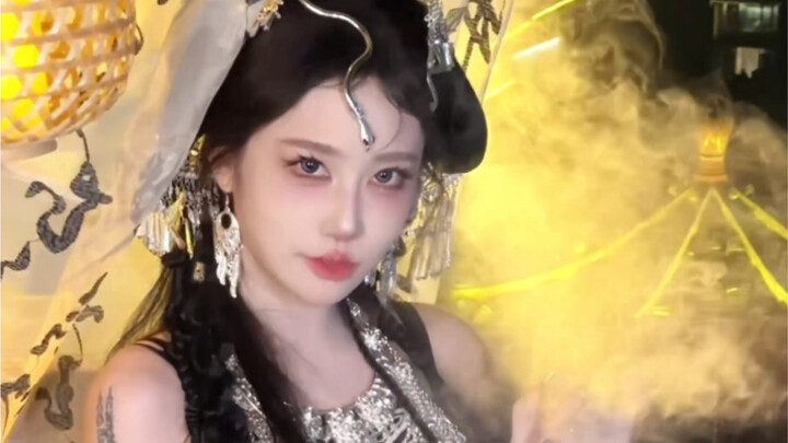 บล็อกเกอร์ตลกแปลงโฉมสาวนักปล่อยยาพิษจากดินแดนเหมียวเจียง จะเวิร์กมั้ยนะ?