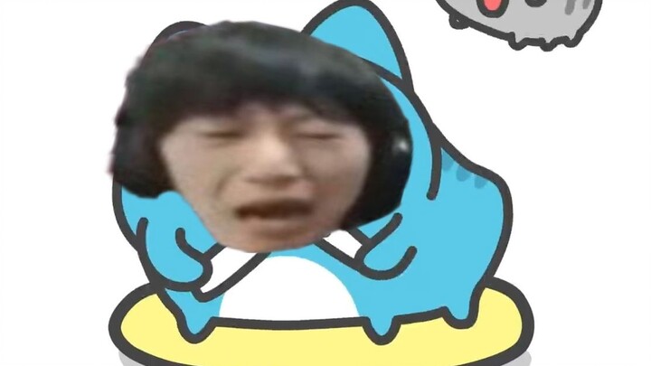 【موجة عصا الديدان للقطط】 تدليك ظهر القطة بالرفس