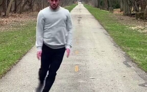There’s always a walking style that suits you—especially the last one.