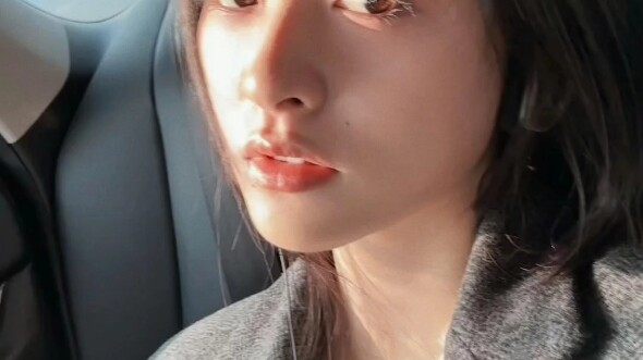 “สิ่งที่เห็นก็คือตัวฉัน ดีหรือร้ายก็ไม่แย้ง”