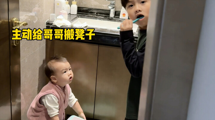 A One-Year-Old Independent Boy's Daily Life