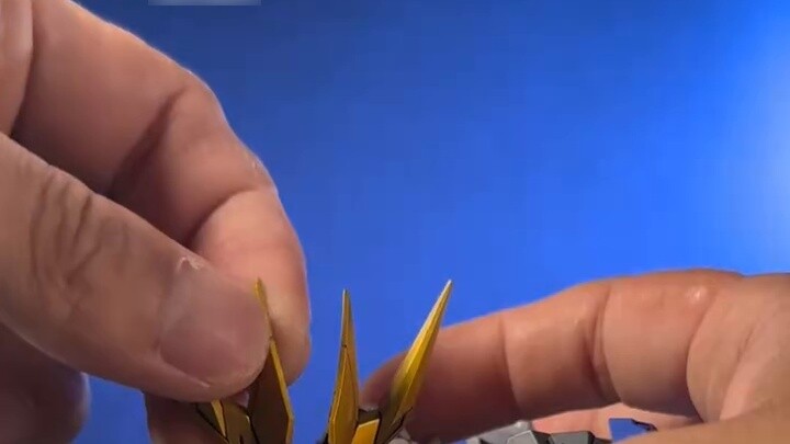 So cool! Today I came to complete the final work for the Wolf King. I have to say that this set of a