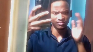 自拍时的意外收获