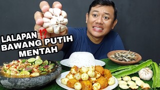 SAMBAL BEBERUK + IKAN ASIN + JENGKOL MENTAH + BALADO TELOR PUYUH TAHU BAKSO + LALAPAN MENTAH