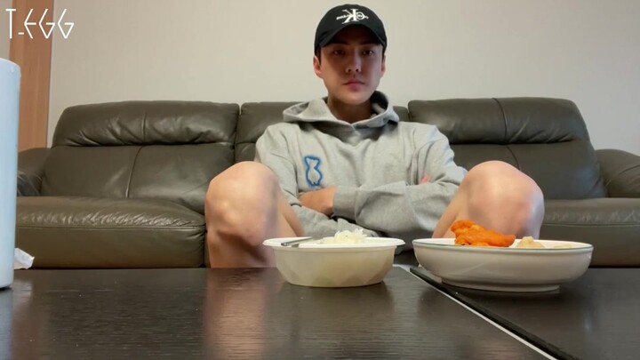 【TE】210921 Si Hoon live streaming dengan subtitle Mandarin