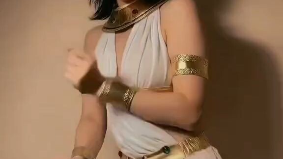 Sexy cosplayer sukiindaisuki