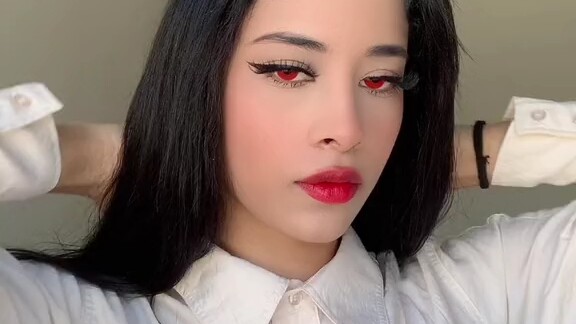 Sisters who do cosplay can give this a try. Guys can too!