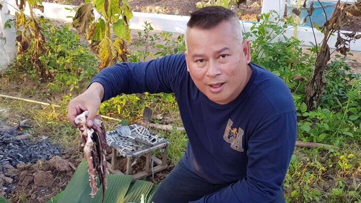 หมึกอบเผ่ากินคน