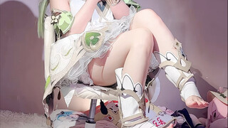 Natural Loli cos Holy Body