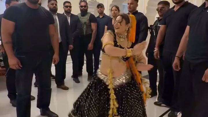 गोरी नागौरी ने कर दिया ऐसा डांस