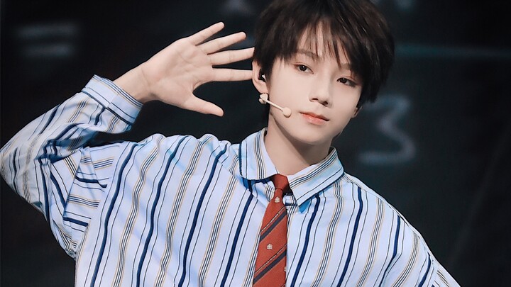 【หวังลู่เจี๋ย】นักฝึกหัดวัย 13 ปี รุ่นที่ 4 แห่ง TF Family รีแอคชันเต้นตามเพลงคลาสสิก “นักสร้างฝัน” ข