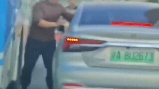 Perang saudara di jalan-jalan beracun Shanghai