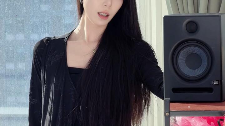 Suasana kelas privat seni untuk ujian masuk jurusan seni itu, cuma dibayangin aja udah bikin sesak n